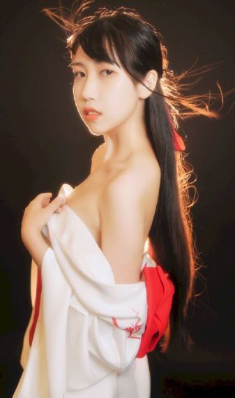 欲求不满的儿媳妇