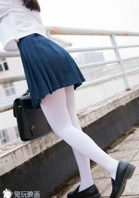 制服诱惑完整版_剧情片免费在线播放